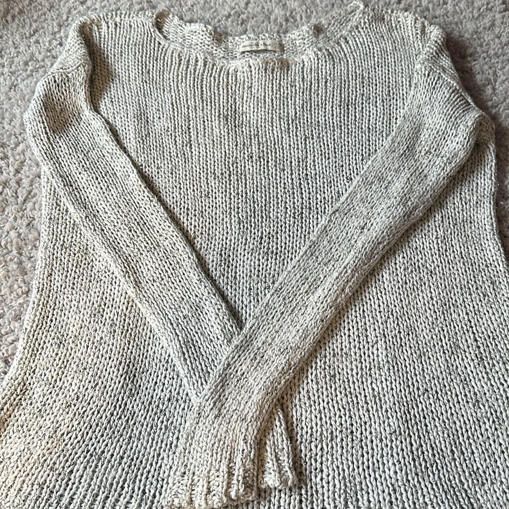 Abercrombie & Fitch Women’s Knitted Sweater Size XS